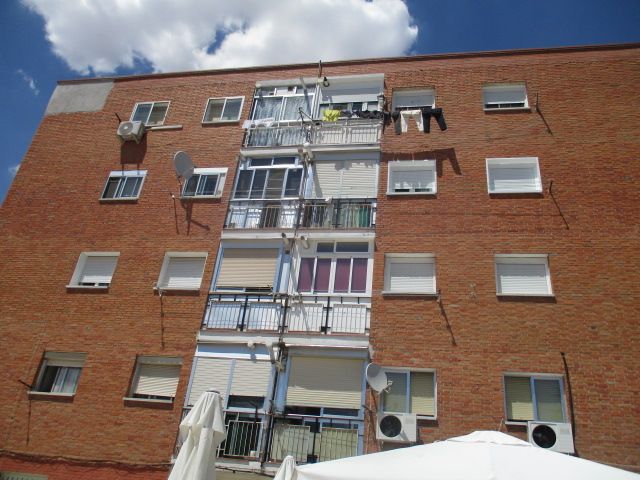 Flat for sale in Pz Cataluña, San Nicasio
