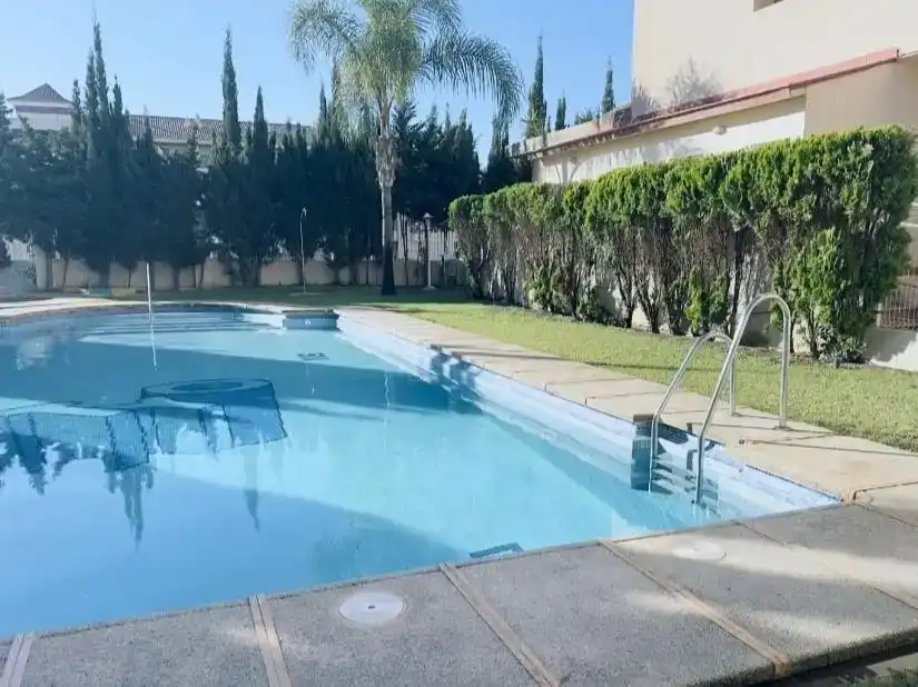 Piscina de Planta baixa en venda en Roquetas de Mar amb Aire condicionat i Piscina