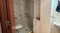 Bathroom of Flat for sale in  Zaragoza Capital  with Air Conditioner