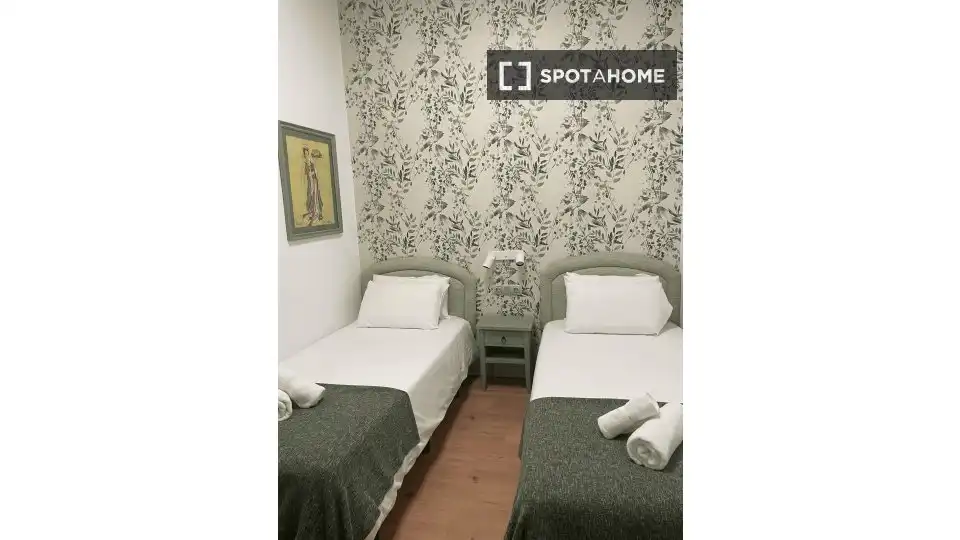Dormitori de Apartament per a compartir en Las Palmas de Gran Canaria amb Aire condicionat, Terrassa i Moblat