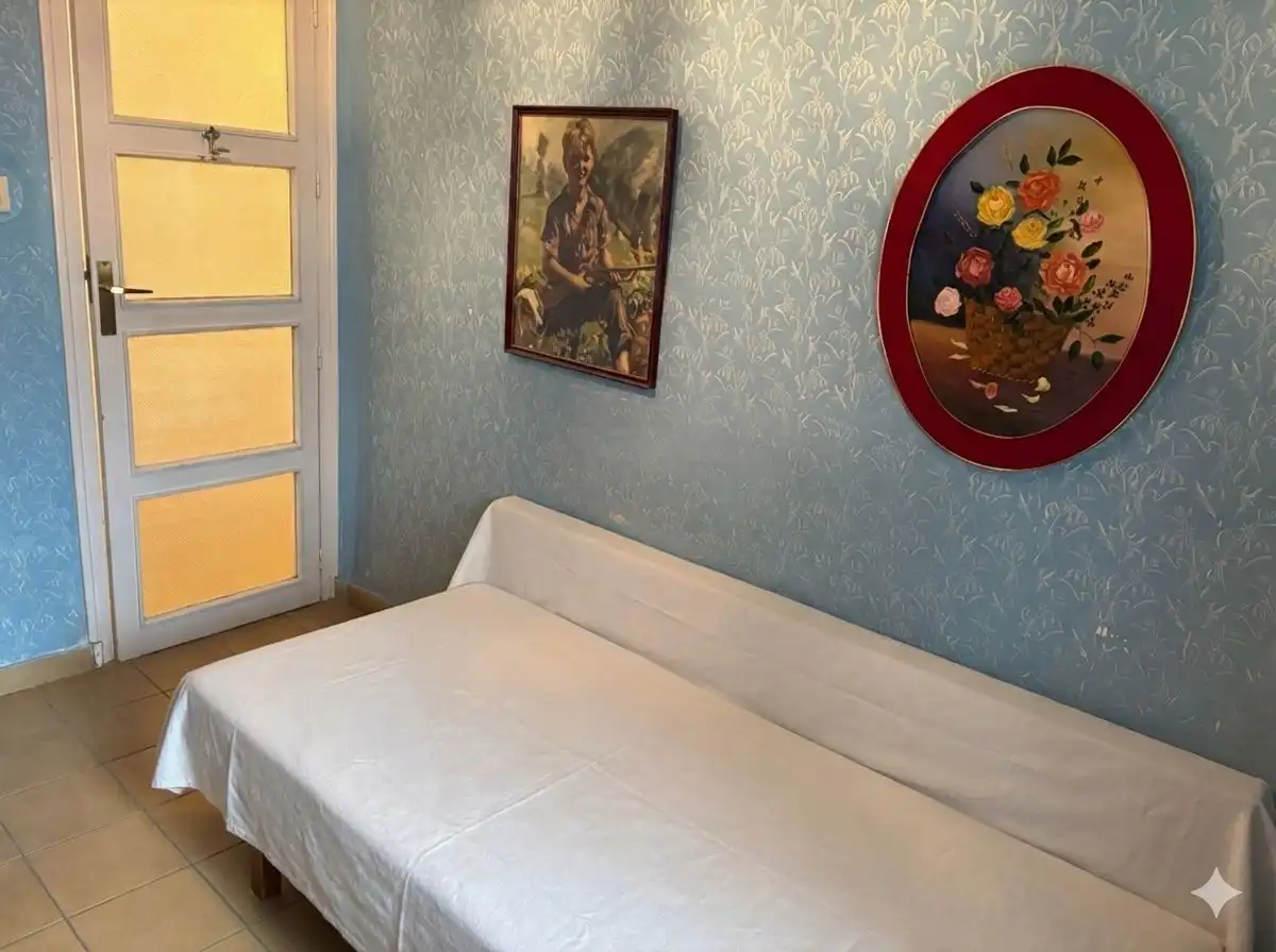 Habitación de Piso en venta en Madrid con Terraza, Amueblado y Horno