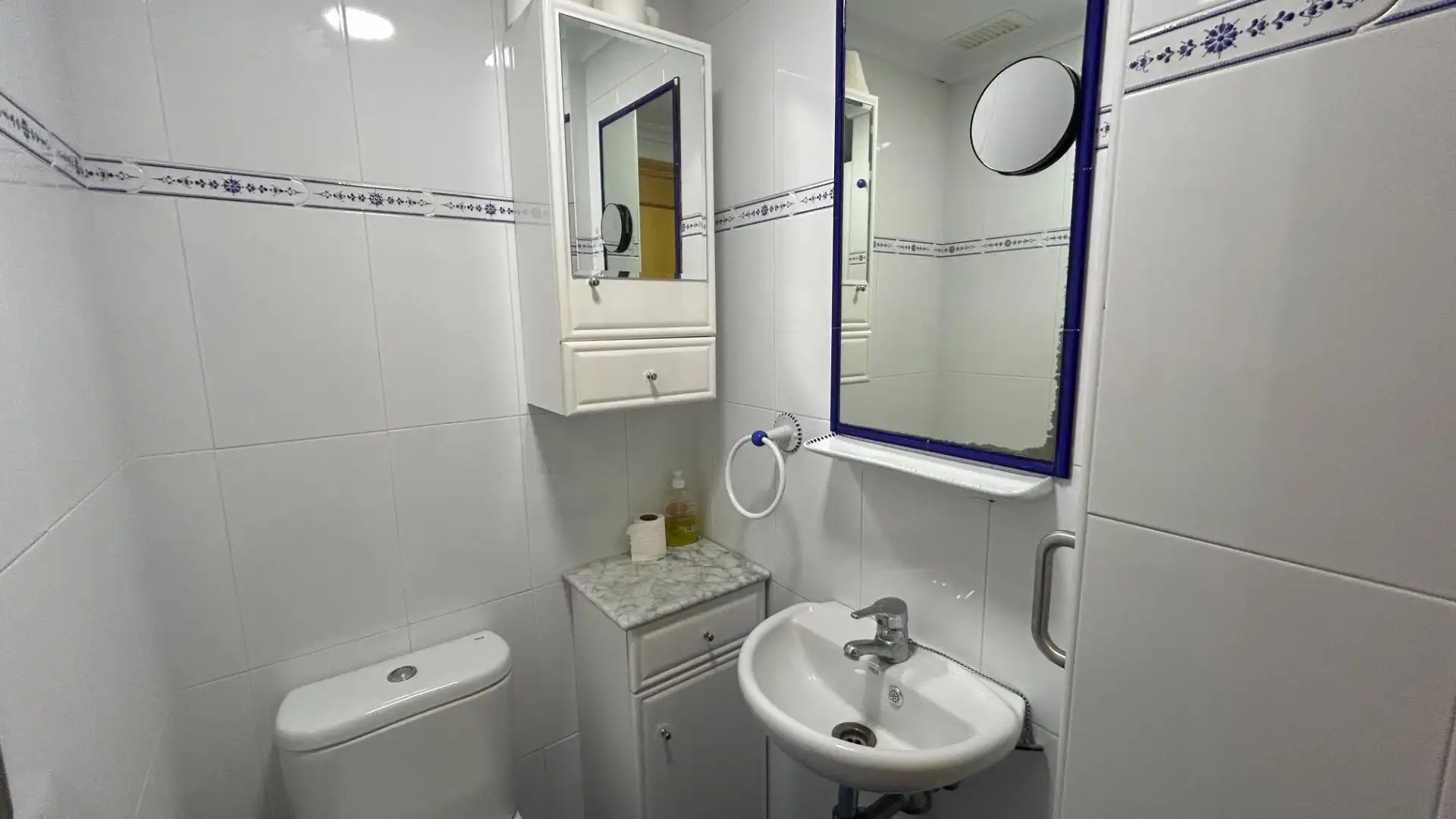 Baño de Apartamento en venta en Cullera con Terraza, Amueblado y Balcón
