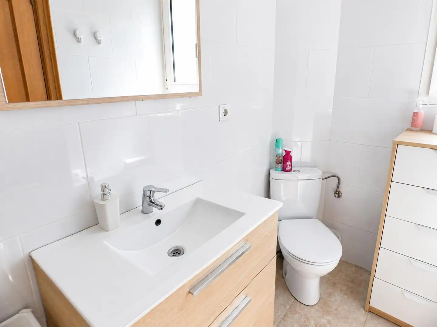 Badezimmer von Wohnung zum Verkauf in Manresa mit Klimaanlage, Heizung und Möbliert