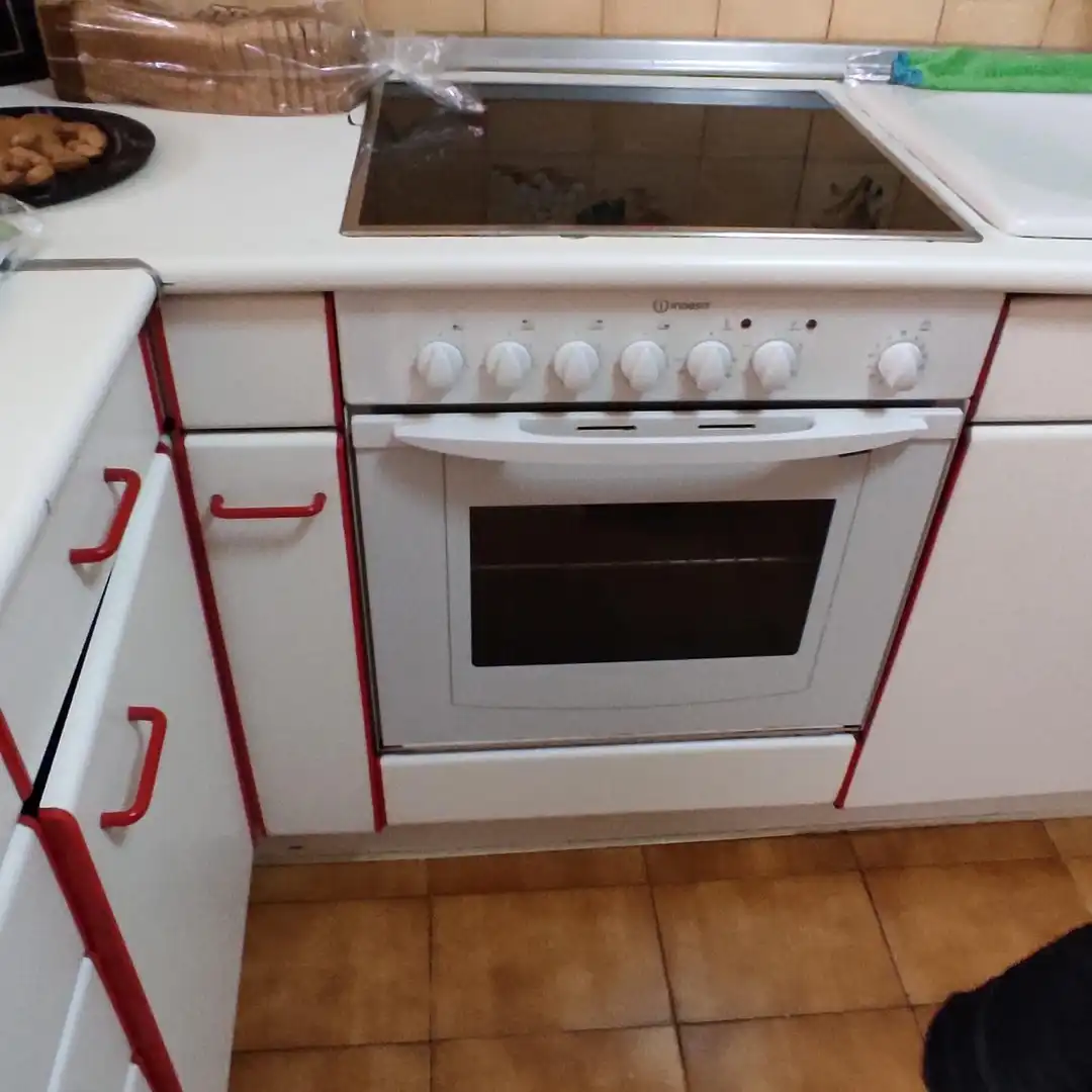 Kitchen of Flat for rent in Cuenca  with Heating, Parquet flooring and Terrace