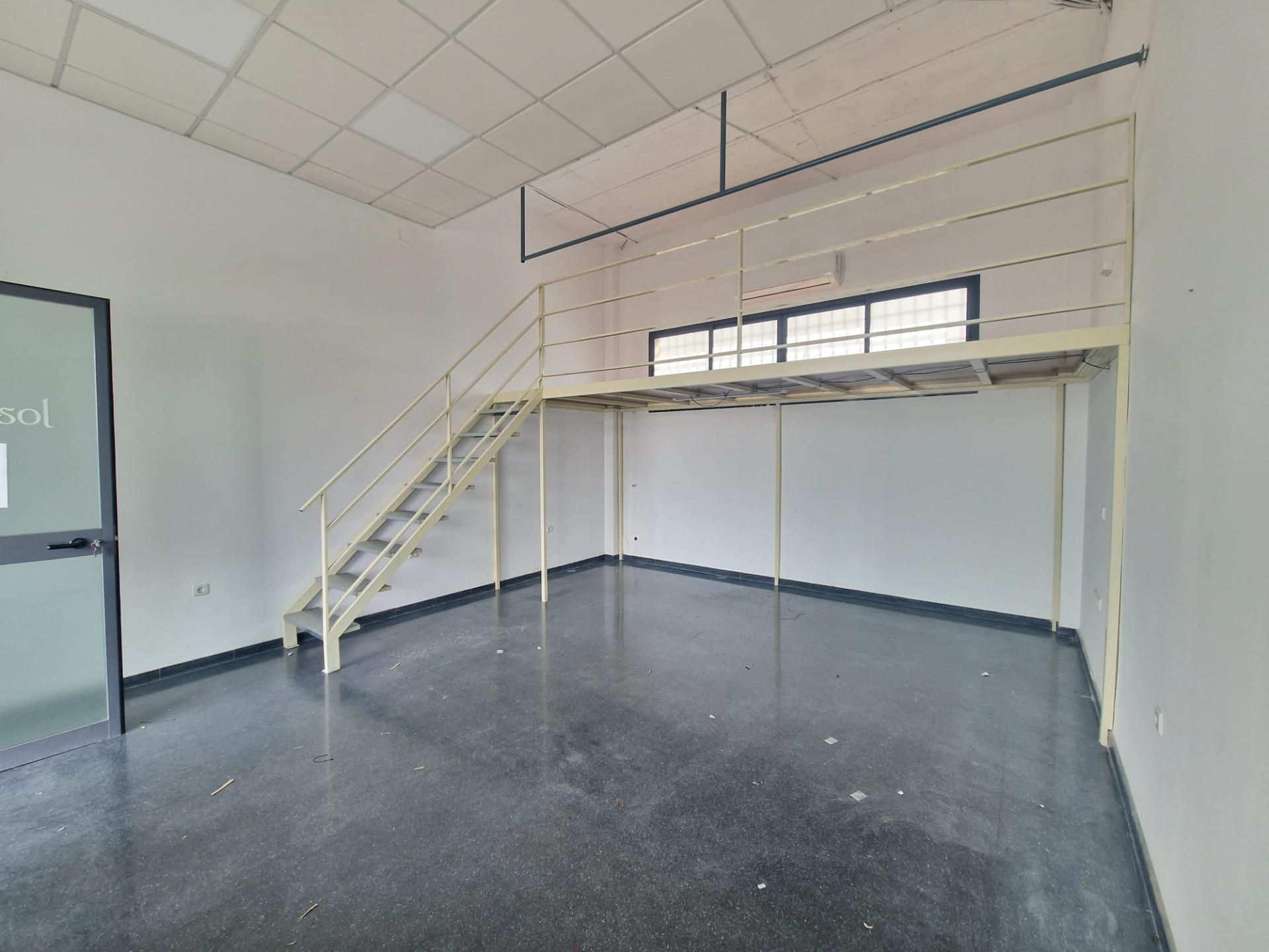 Oficina de alquiler en  Córdoba Capital con Aire acondicionado y Calefacción