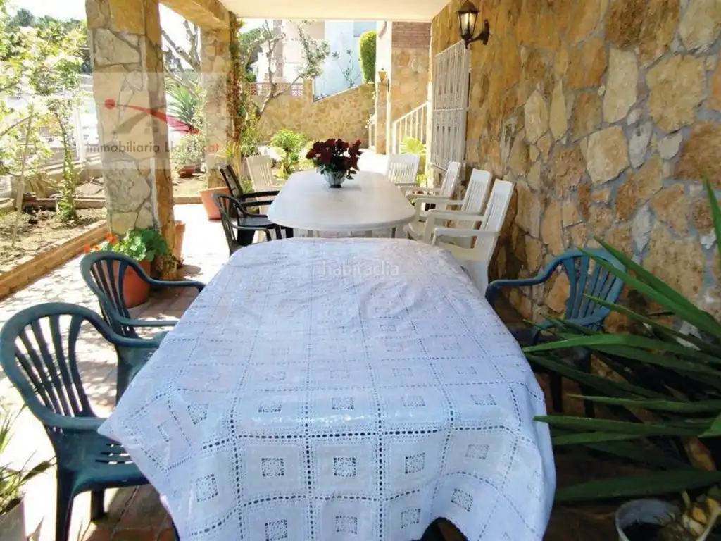 House with pool for sale in Canyelles, imagen 3