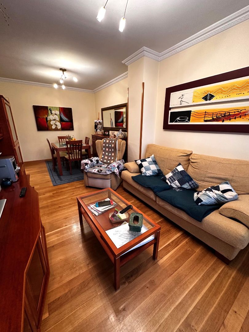 Living room of Flat for sale in Barakaldo   with Heating, Terrace and Storage room