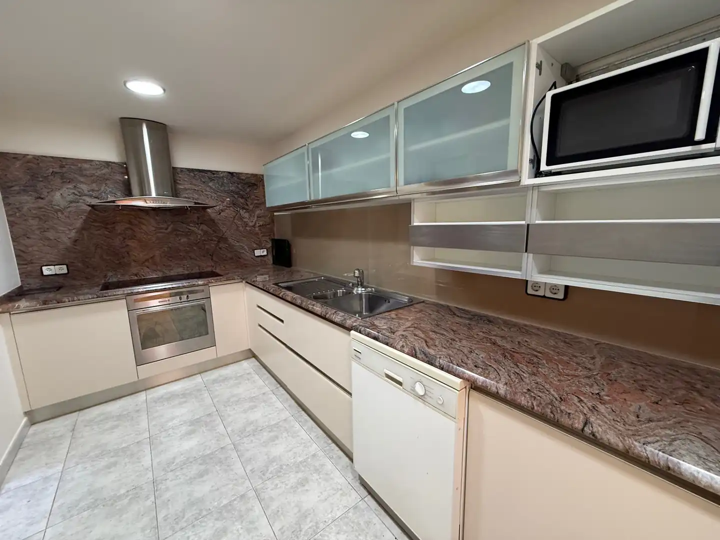 Apartament amb piscina en venda a Volta de l´Ametller, imagen 24