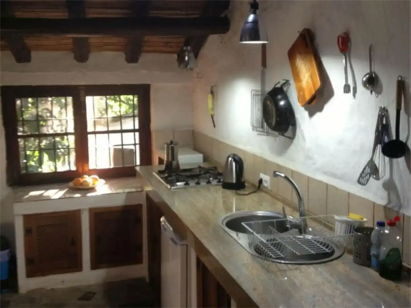 Cuina de Finca rústica en venda en Grazalema amb Jardí privat i Moblat