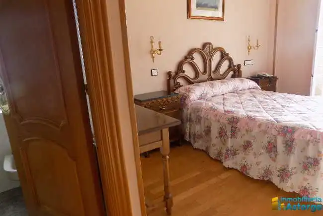 Habitación de Edificio en venta en Brazuelo