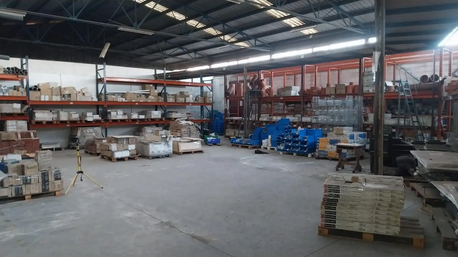 Fabrikhallen zur Miete in Almería, Almería