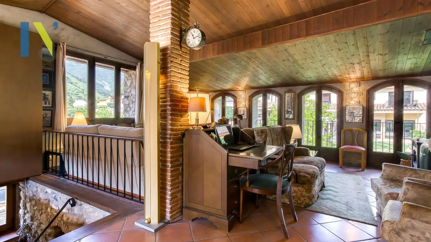 Sala de estar de Finca rústica en venta en Osor con Jardín privado y Terraza