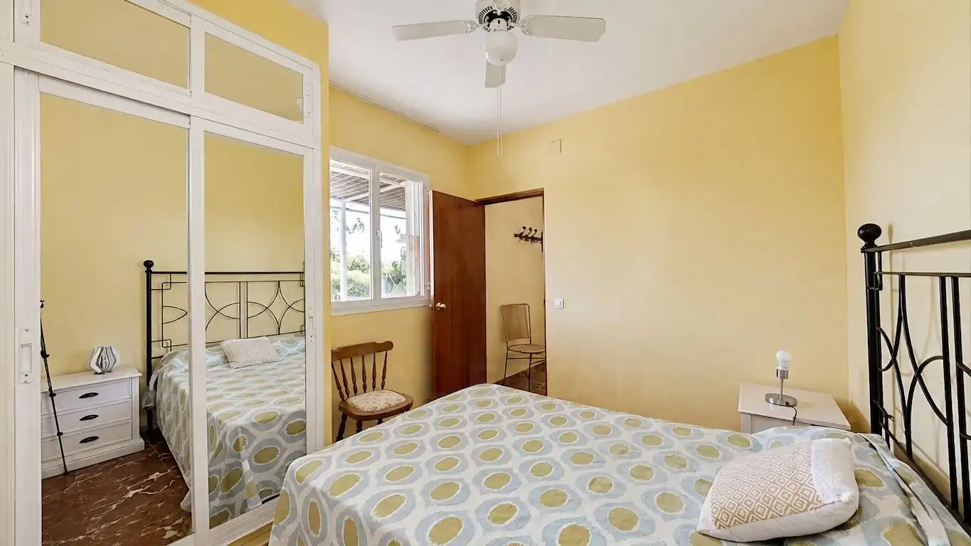 Bedroom of Houses for sale in Dos Hermanas  with Air Conditioner, Heating and Swimming Pool