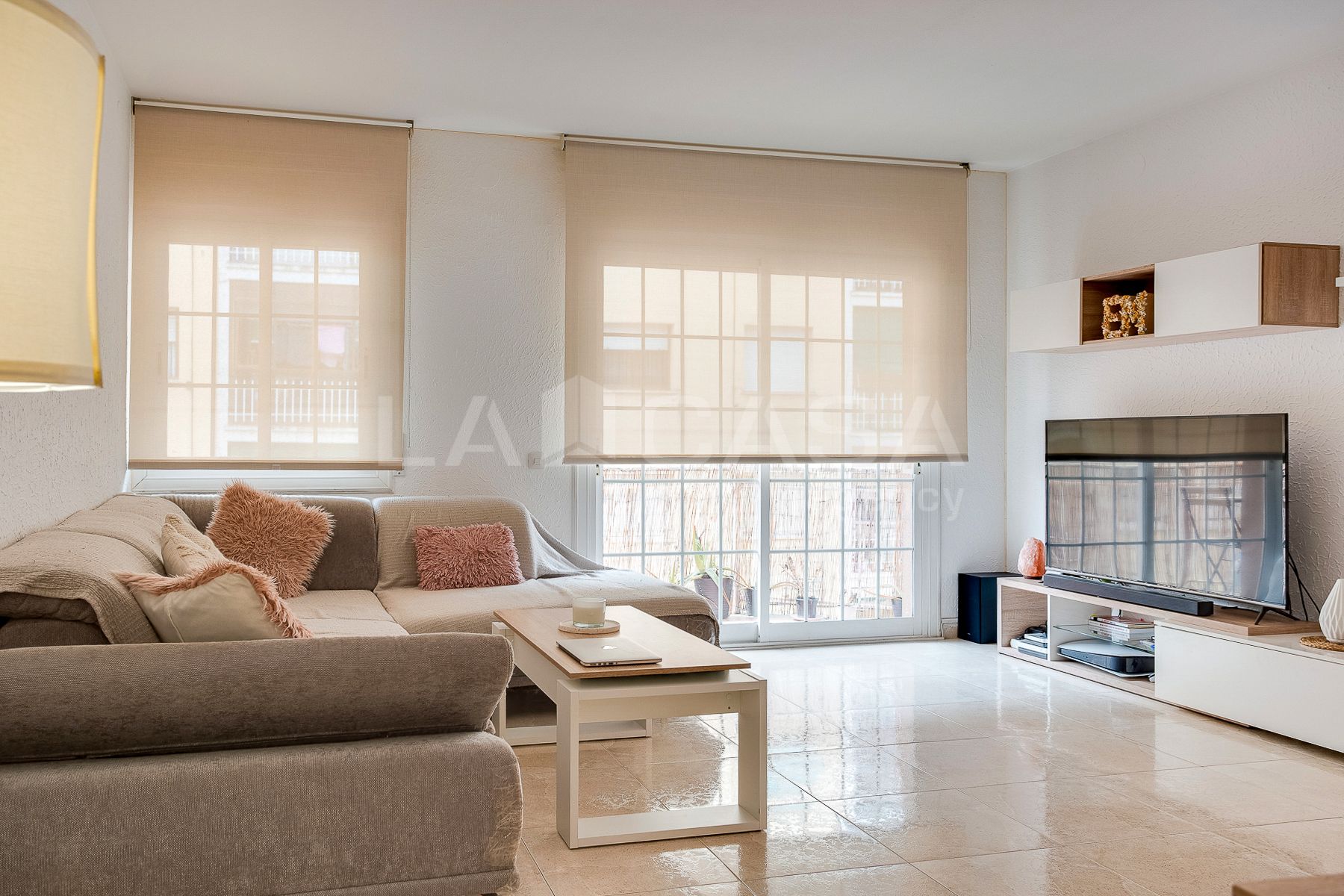 Sala de estar de Piso en venta en Canovelles con Calefacción y Balcón