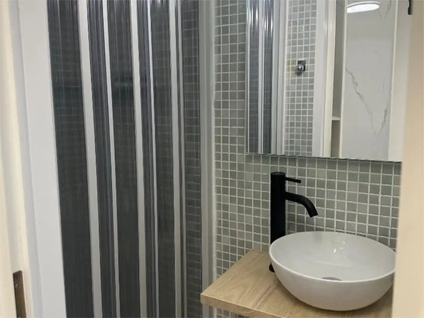 Badezimmer von Loft zur Miete in Almuñécar mit Klimaanlage und Schwimmbad