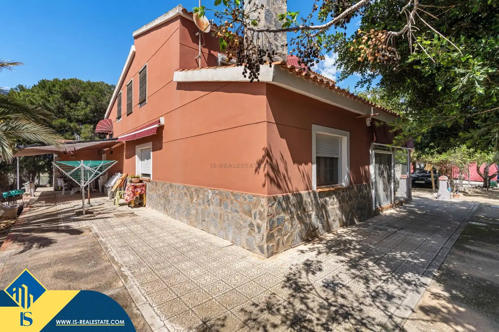 Vista exterior de Casa o xalet en venda en Elche / Elx amb Terrassa i Moblat