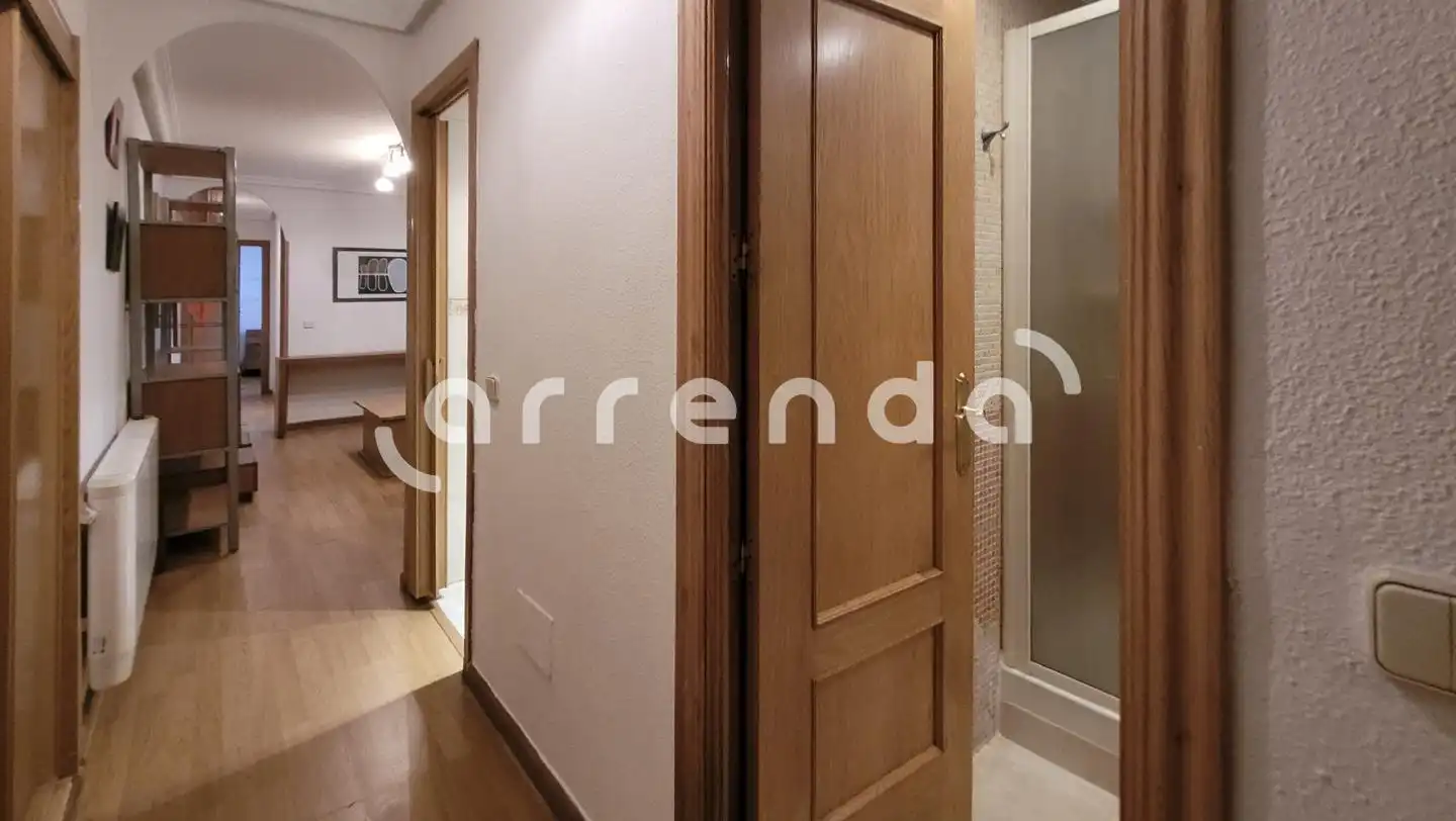 Flat for sale in Madrid  with Heating and Furnished