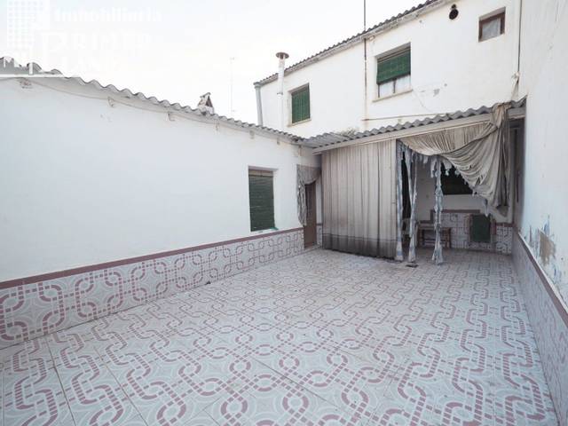 Casa-chalet en Venta en Tomelloso