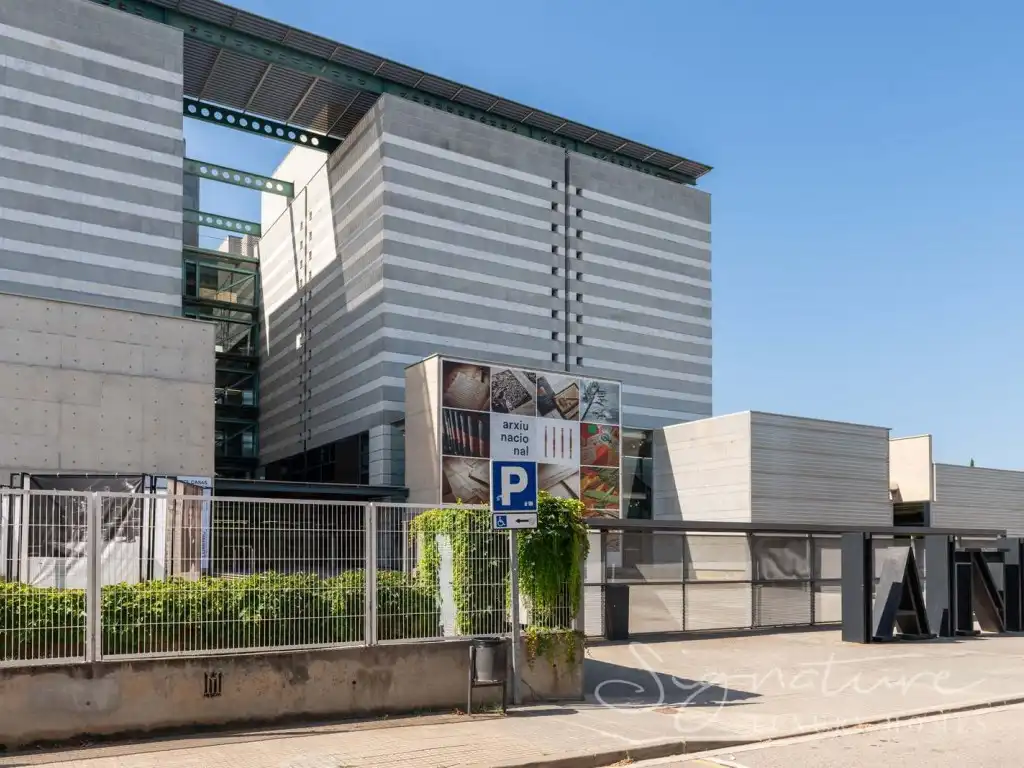 Vista exterior de Residencial en venda en Sant Cugat del Vallès