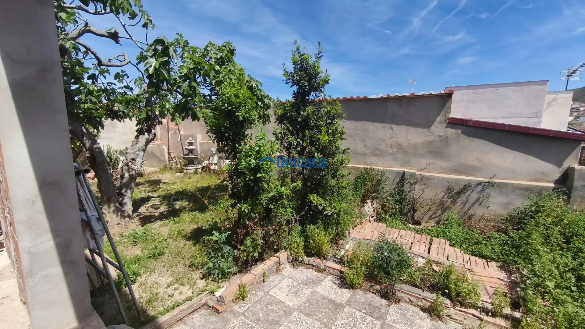 Jardí de Casa adosada en venda en Málaga