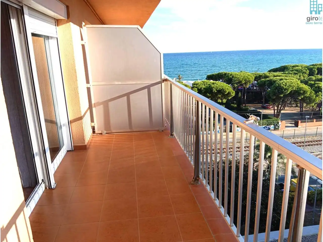 Terraza de Piso en venta en Malgrat de Mar con Calefacción, Terraza y Piscina comunitaria