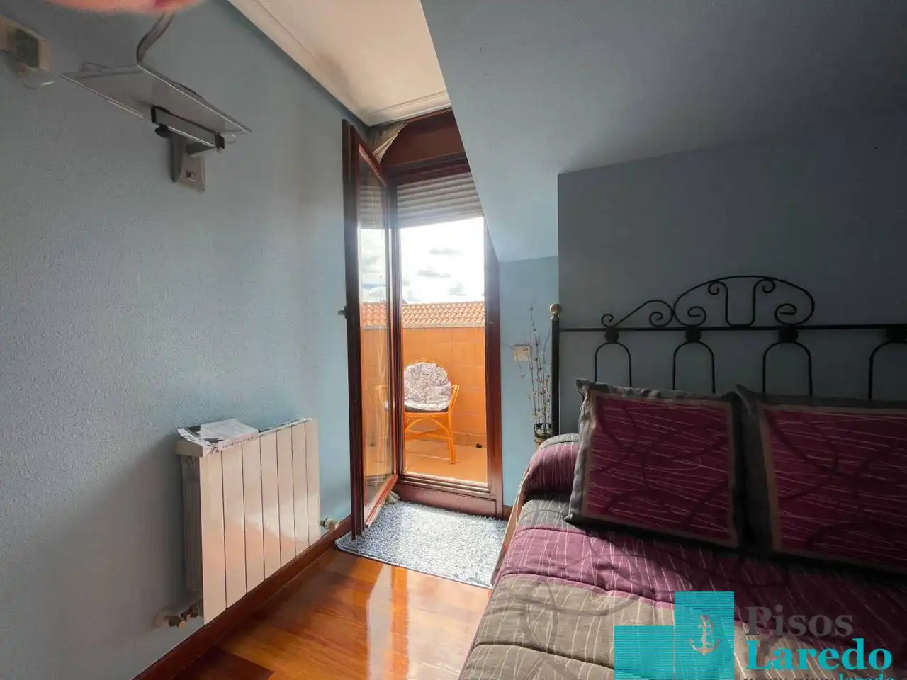Terrassa de Dúplex en venda en Santoña amb Calefacció, Parquet i Traster