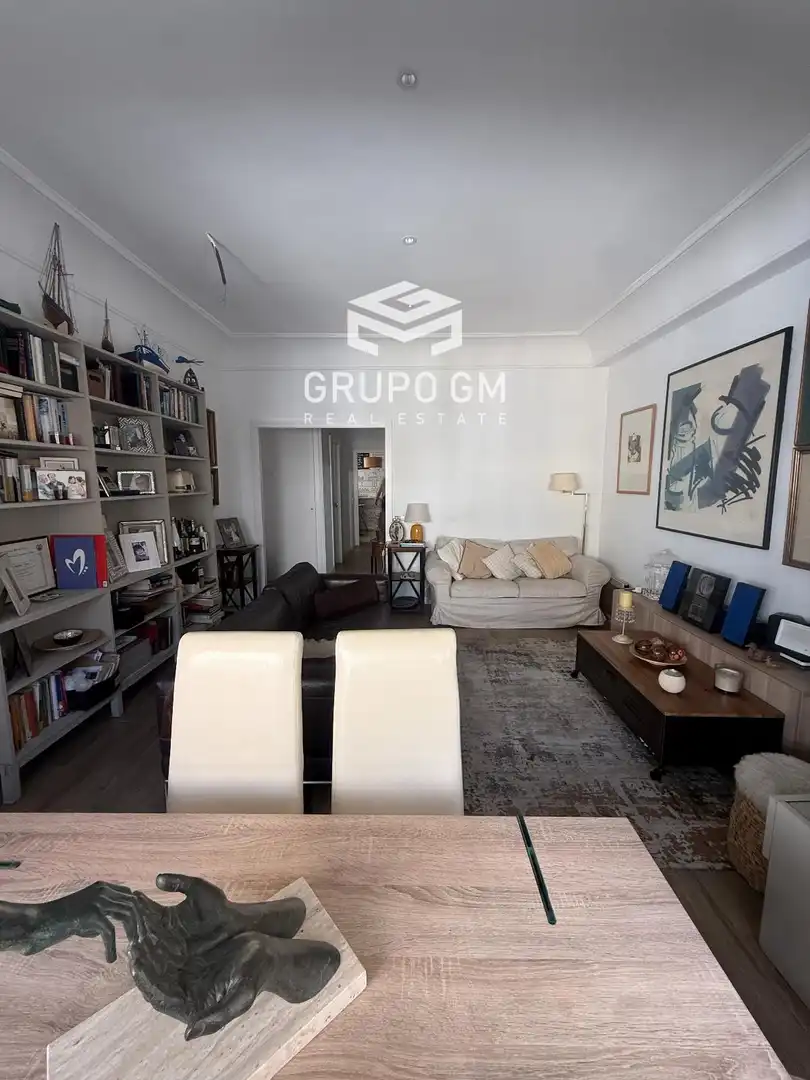 Living room of Flat for sale in Madrid  with Air Conditioner and Heating