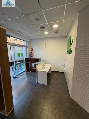 Local comercial en Alquiler en Carretas - Pajarita