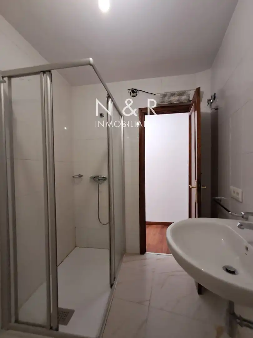 Flat for rent in Santiago de Compostela   with Heating and Terrace