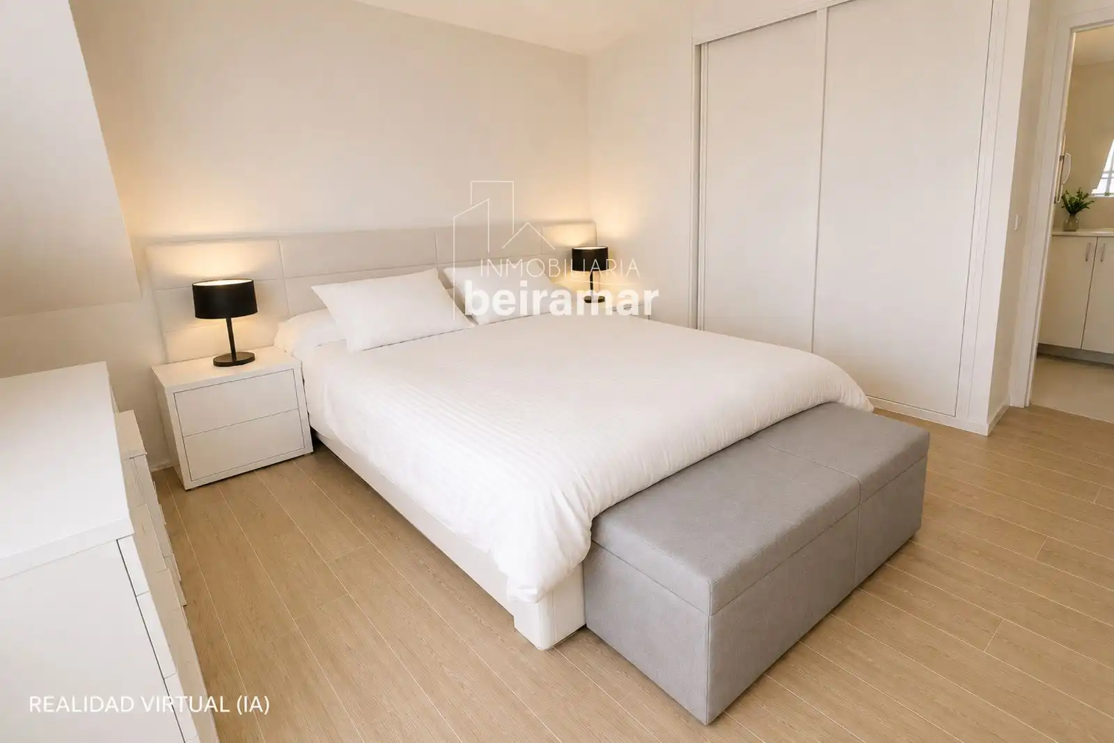 Habitación de Piso en venta en Ribeira con Calefacción