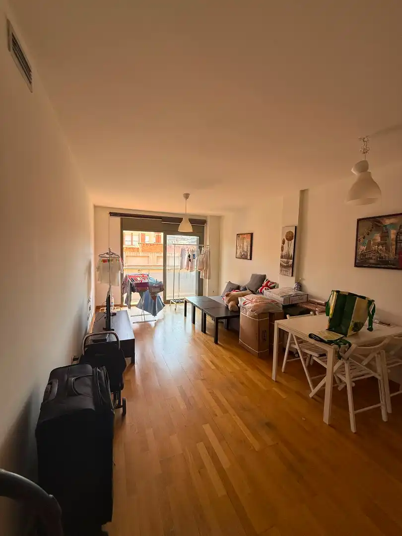 Flat with terrace for sale in Carrer de l'Aprestadora, imagen 2