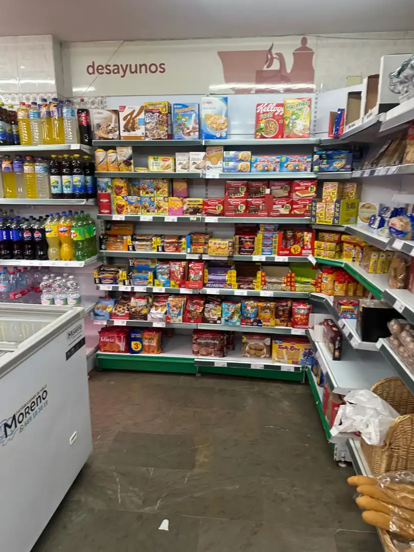 Local comercial de lloguer a Jun, imagen 11
