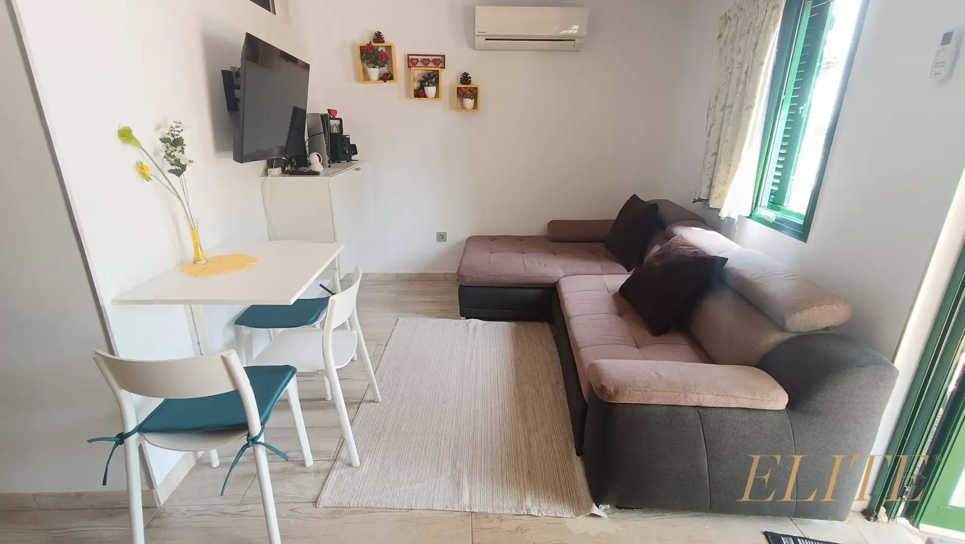 Sala d'estar de Apartament en venda en San Bartolomé de Tirajana amb Aire condicionat i Piscina comunitària