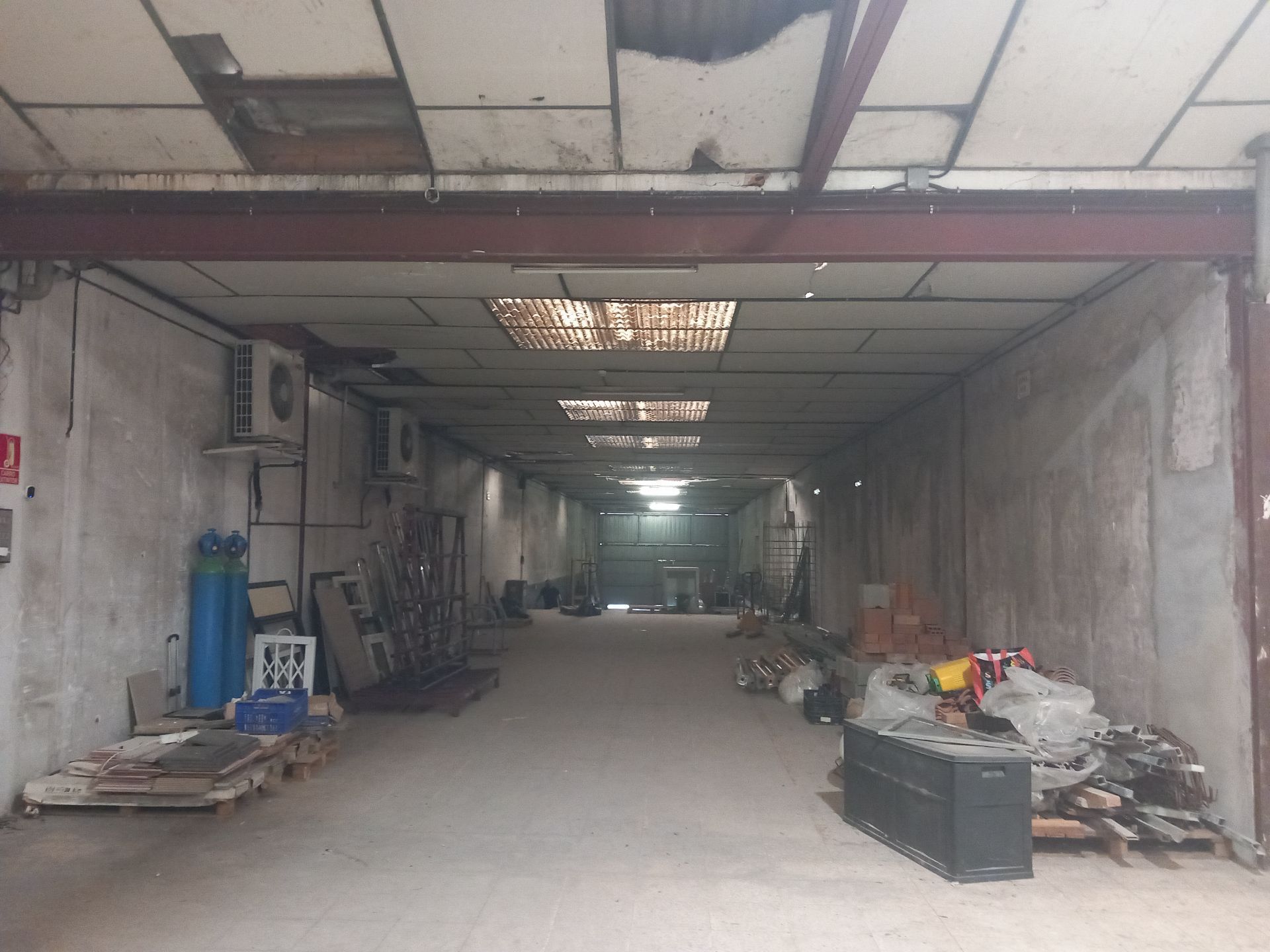 Nau industrial en venda en Granollers