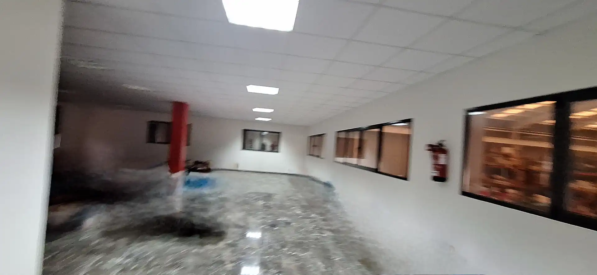 Industrial buildings for rent in La Pobla de Farnals
