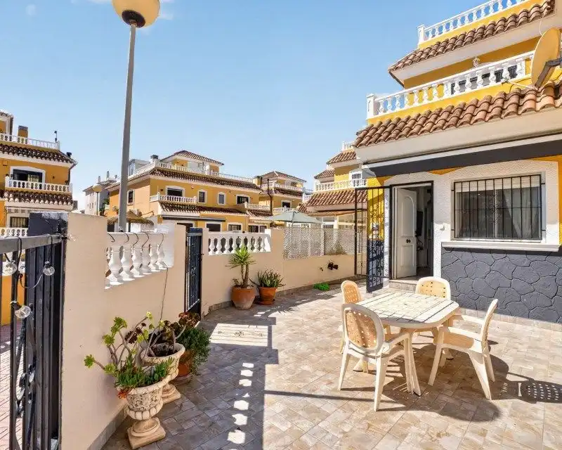 Maison mitoyenne avec piscine à vendre à N/A, imagen 19