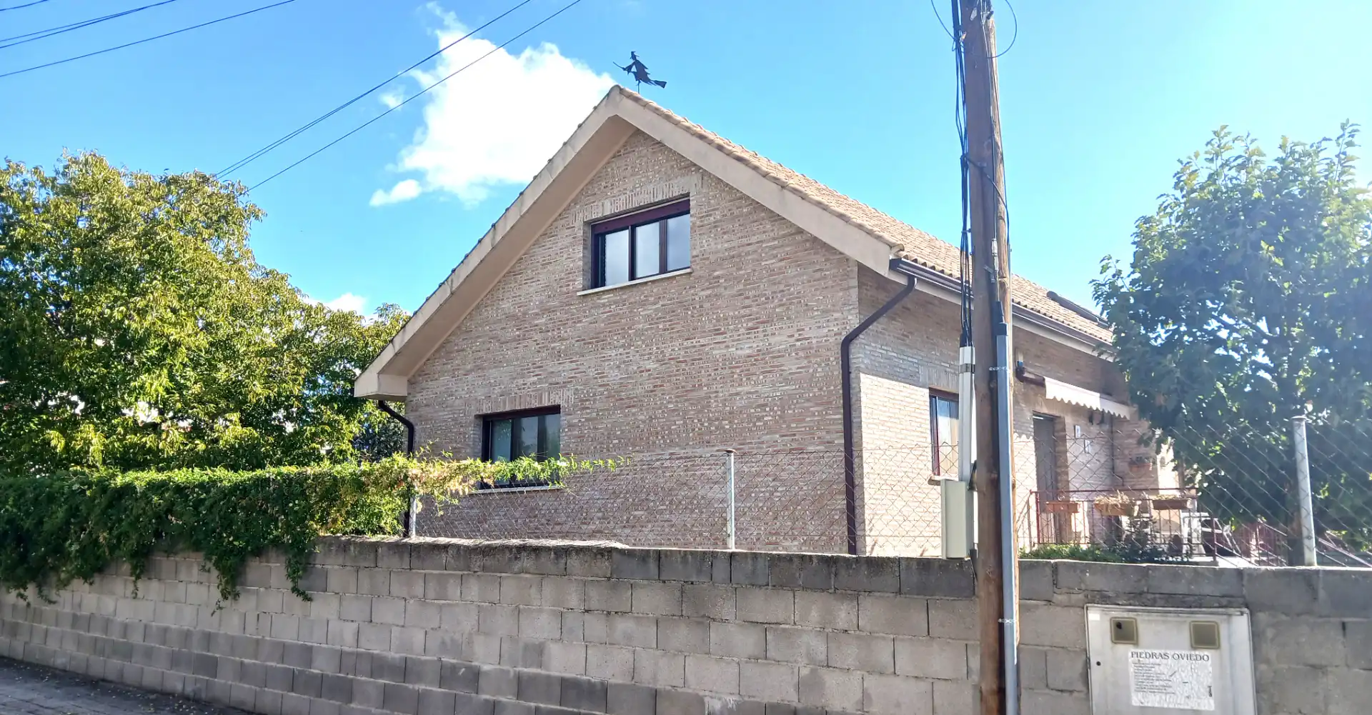 Vista exterior de Casa o xalet en venda en Collado Villalba amb Calefacció, Jardí privat i Terrassa