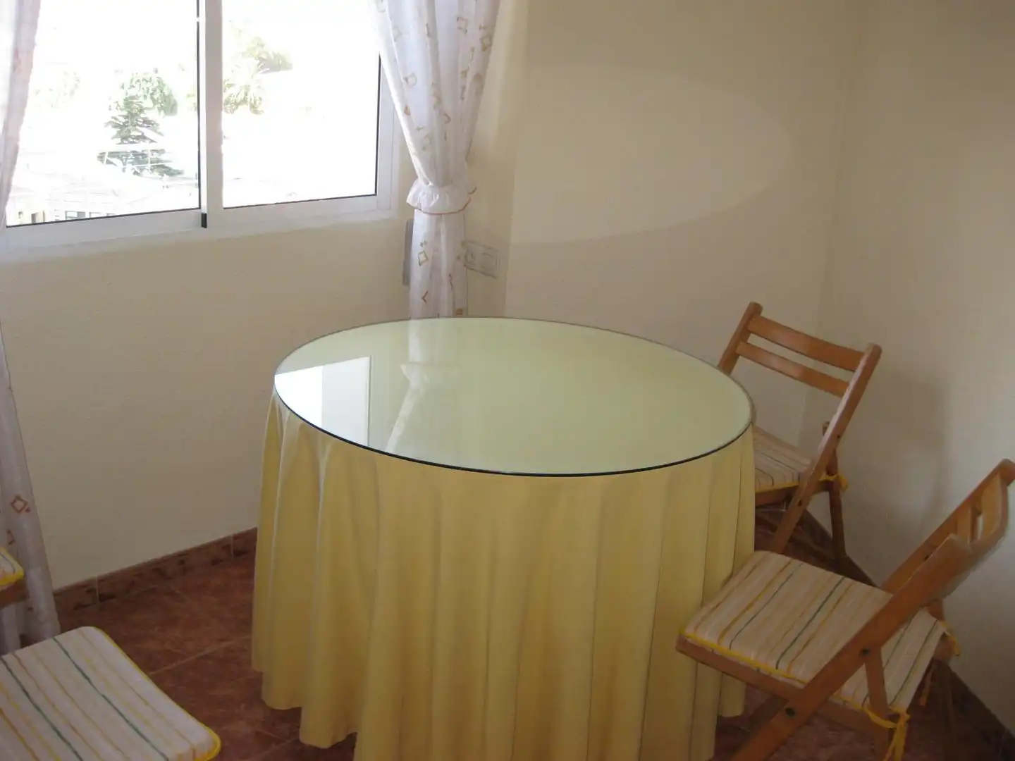 Comedor de Piso de alquiler en Cartagena con Amueblado y Balcón