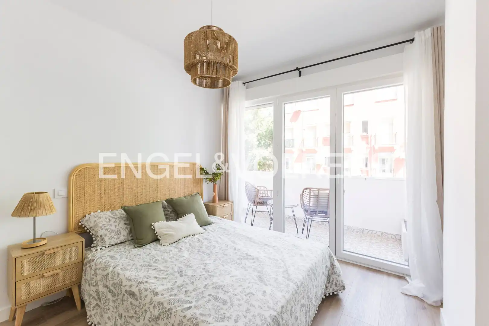 Bedroom of Flat for sale in Madrid  with Air Conditioner, Heating and Parquet flooring