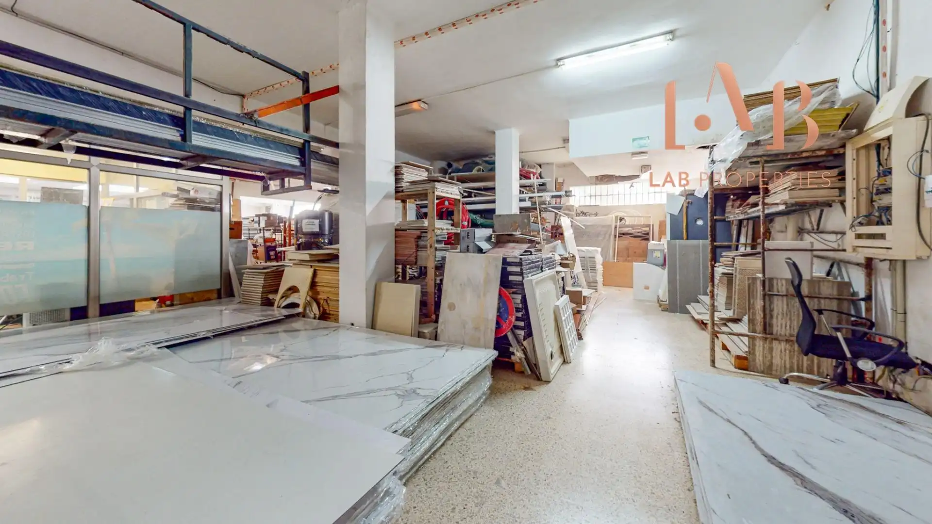 Gewerbefläche zum Verkauf in Carrer COTLLIURE, imagen 32