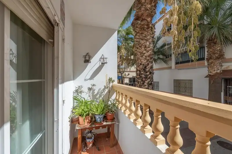 Flat for sale in Calle Enrique Pareja, 8, Centro