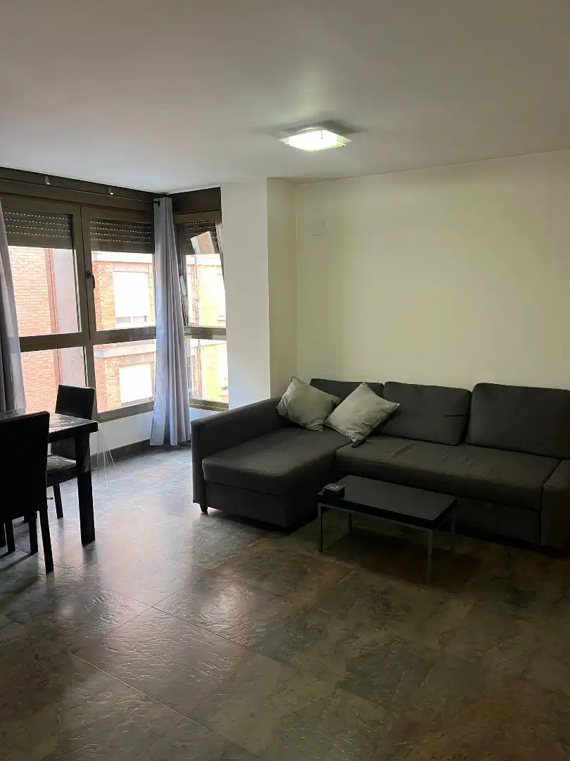 Estudi amb ascensor en venda a Este, imagen 3