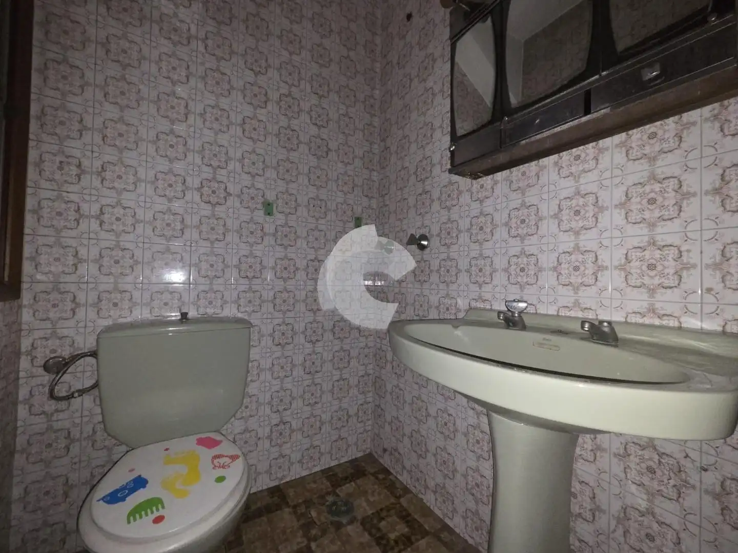 Bathroom of Flat for sale in Vigo   with Storage room