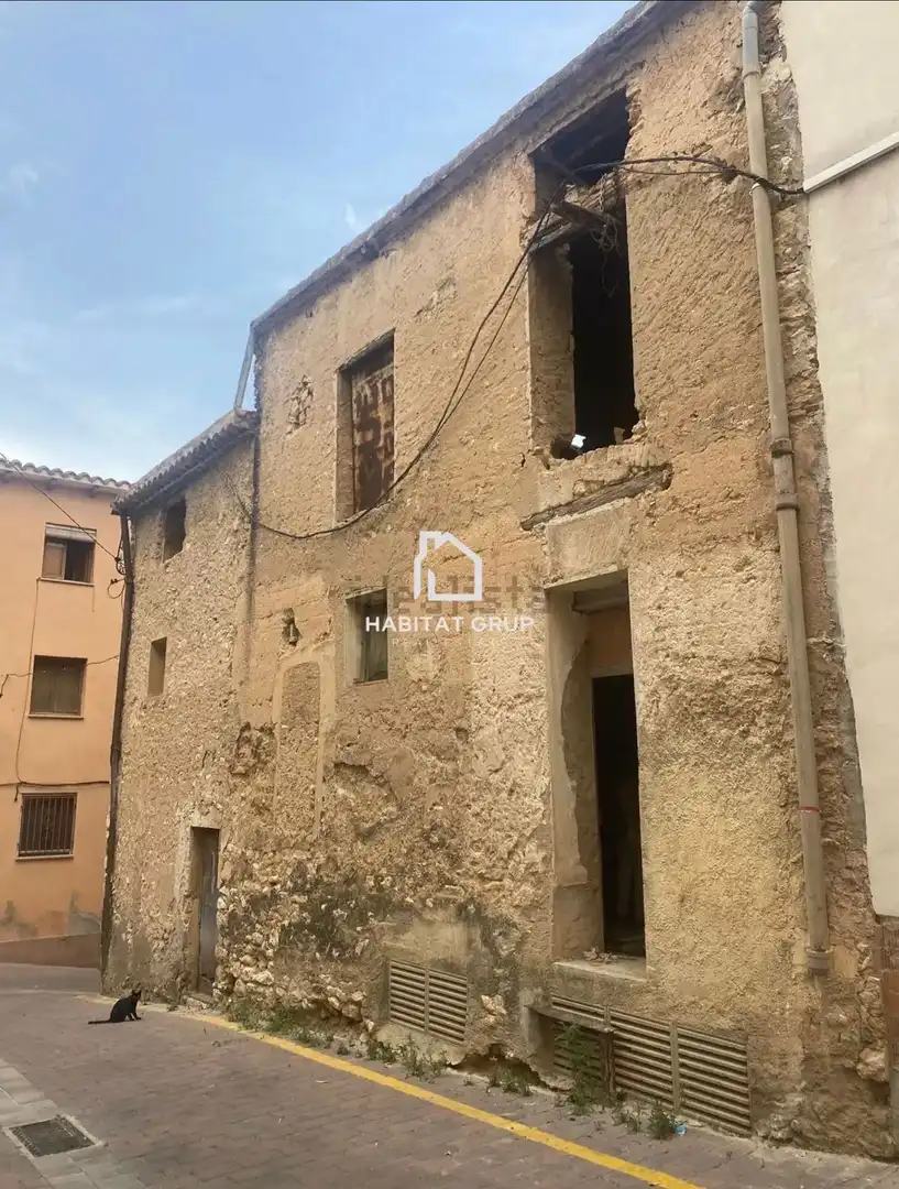 Houses for sale in Vallmoll