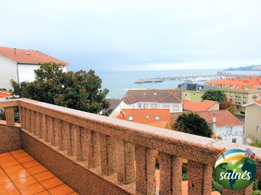 Haus mit Balkon zur Miete in Sanxenxo pueblo