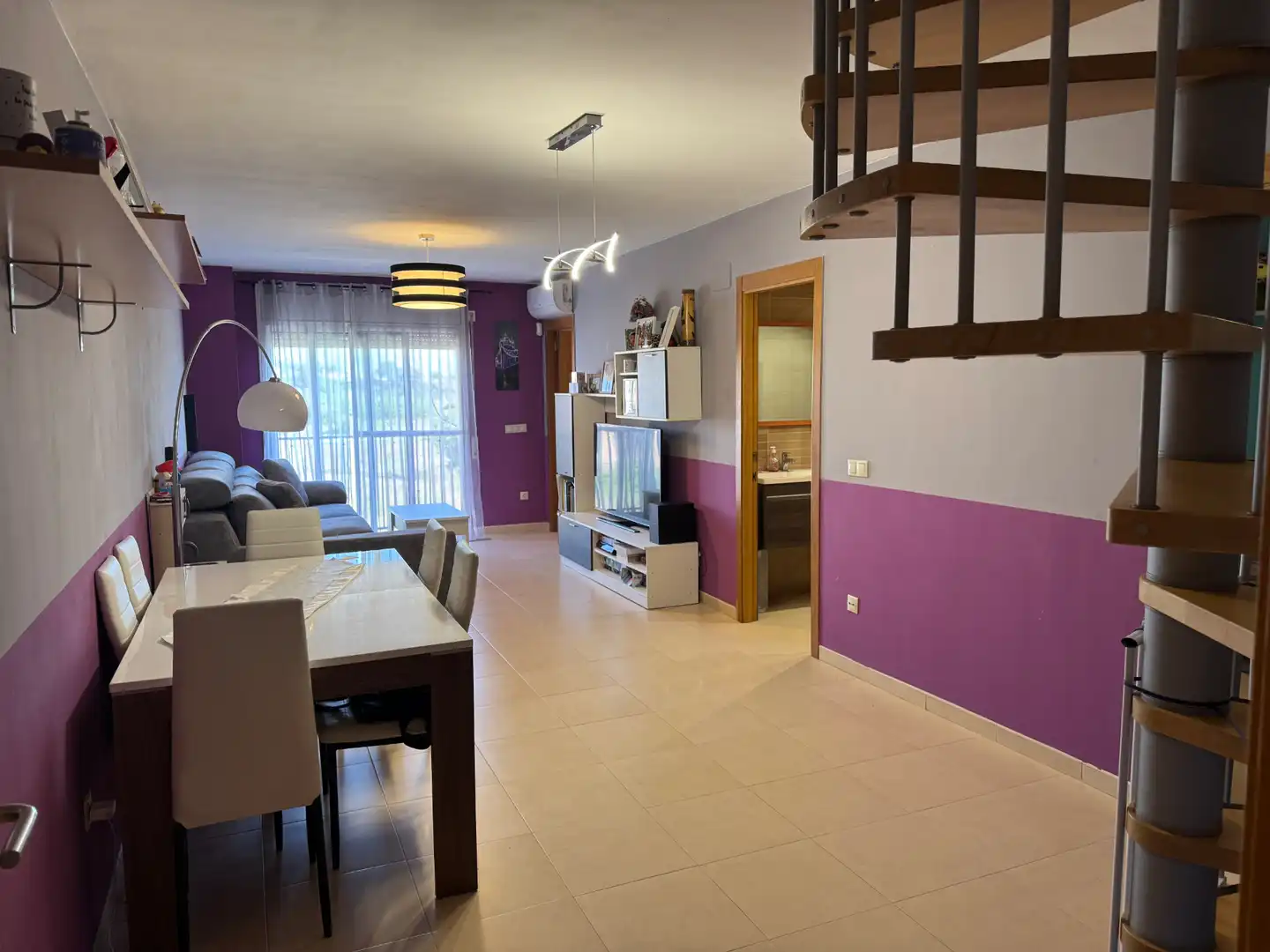 Sala de estar de Dúplex en venta en Vilallonga del Camp con Aire acondicionado, Terraza y Horno