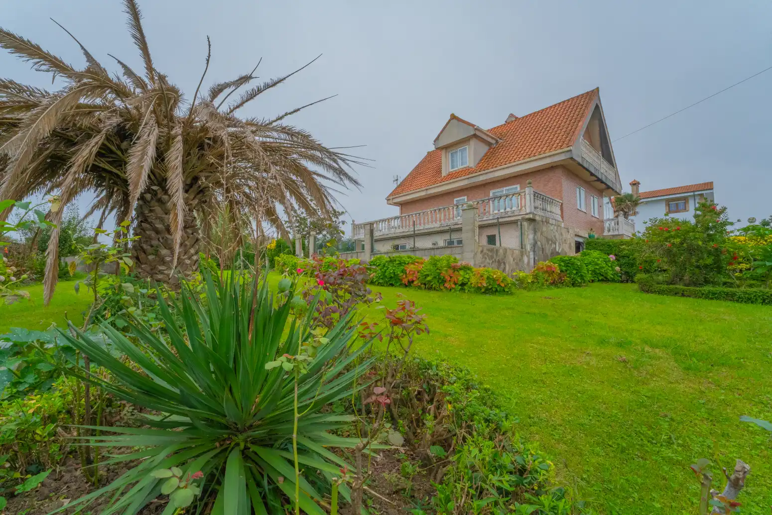 Exterior view of Houses for sale in Cueto