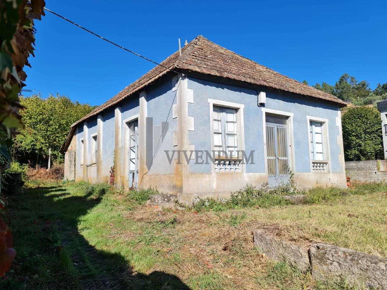 Exterior view of House or chalet for sale in Leiro  with Private garden