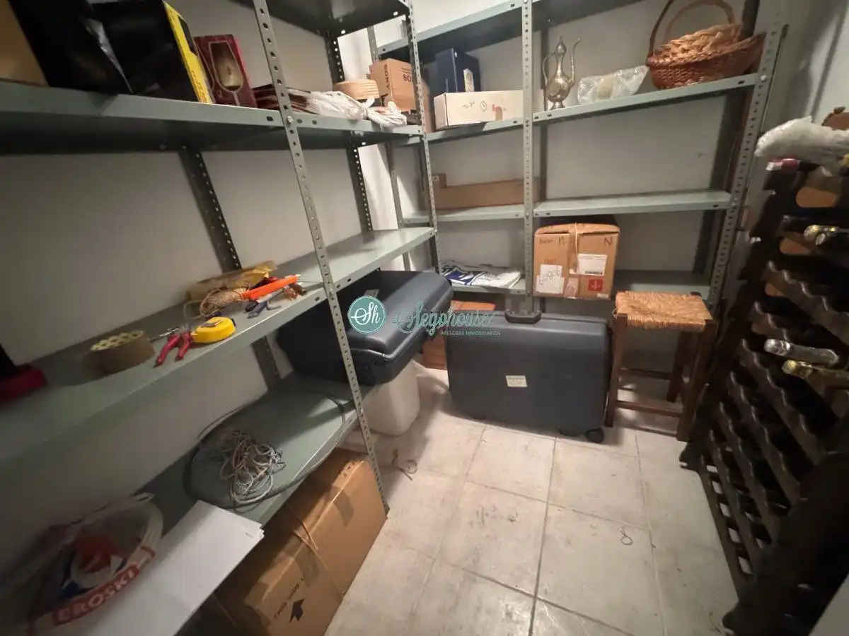 Storage room for sale in Segovia