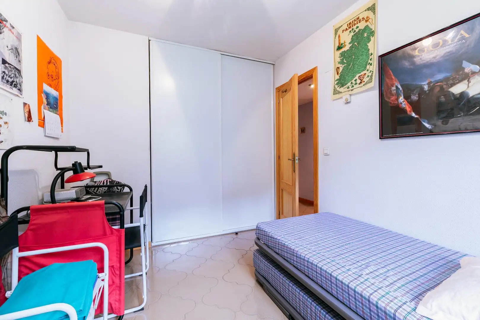 Habitación de Piso en venta en Biescas con Calefacción, Amueblado y Balcón
